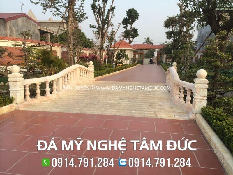 Lan can đá vàng được làm cầu trong gia đình bác Lữ - Thái Bình