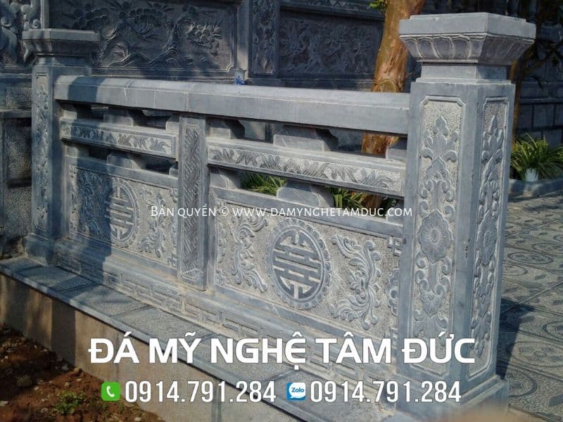 Mẫu lan can chạm hoa văn chữ Thọ