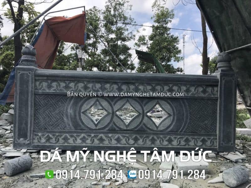 lan can đá xanh rêu